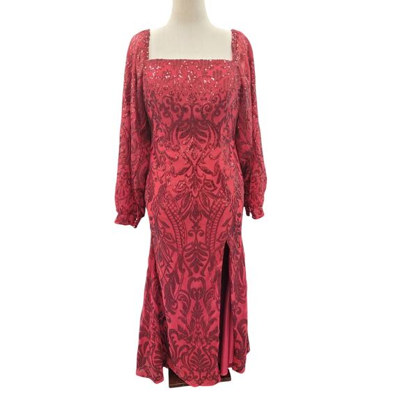 NWT Long Sleeved Patterned Sequin Gown in Red Apple - Picture 1 of 14